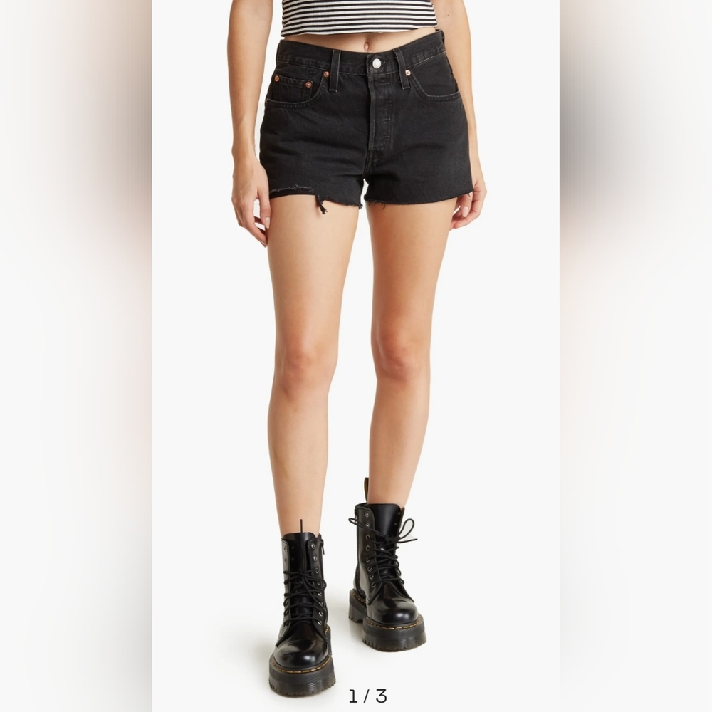 Levi's 501® Original Fit High Rise Women's Shorts - Lunar Black